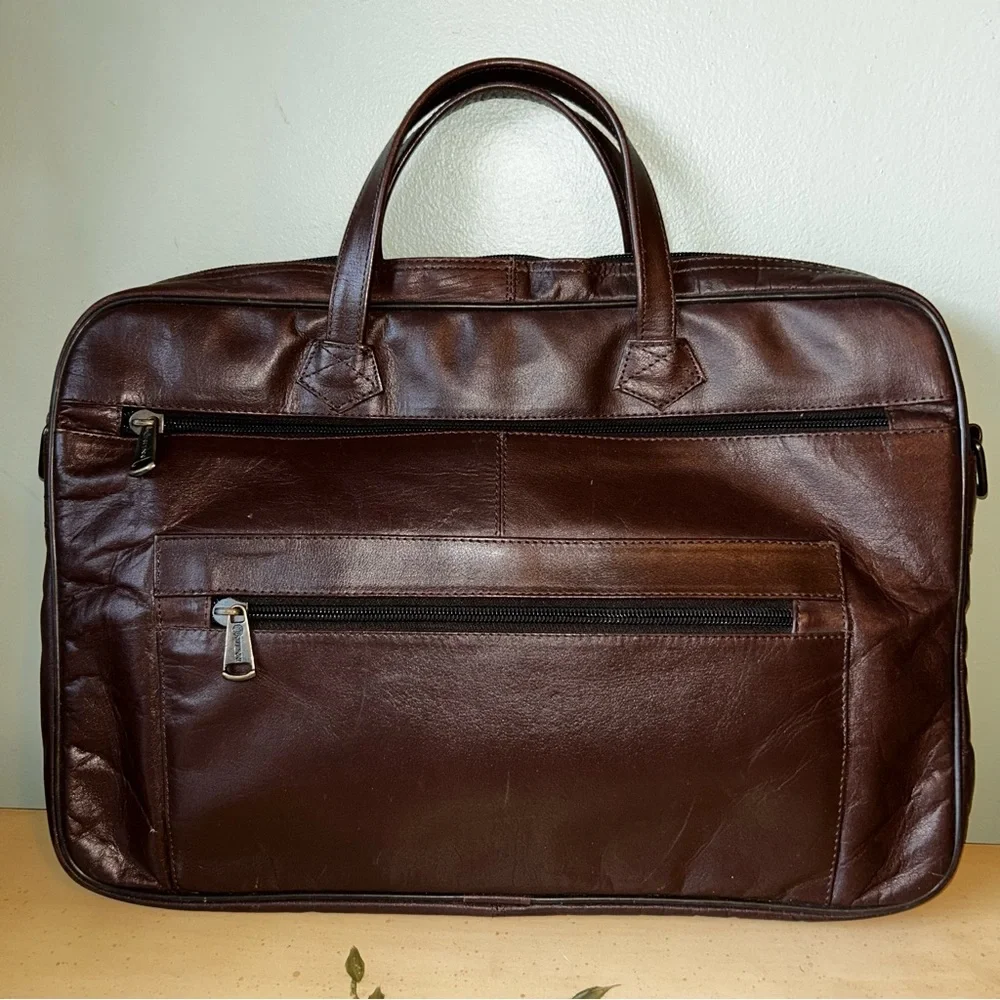 Winn Brown Leather Zip Top Briefcase Bag